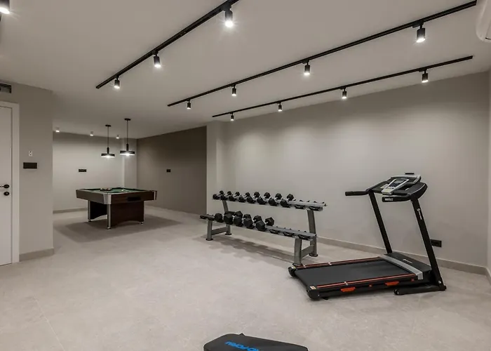 Mare Seaside Heated Infinity Pool Sauna Gym 别墅 Potomje