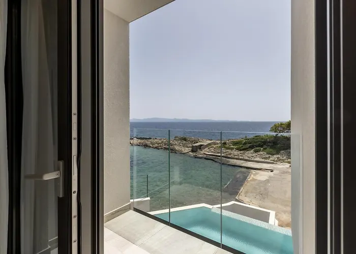 Mare Seaside Heated Infinity Pool Sauna Gym Potomje