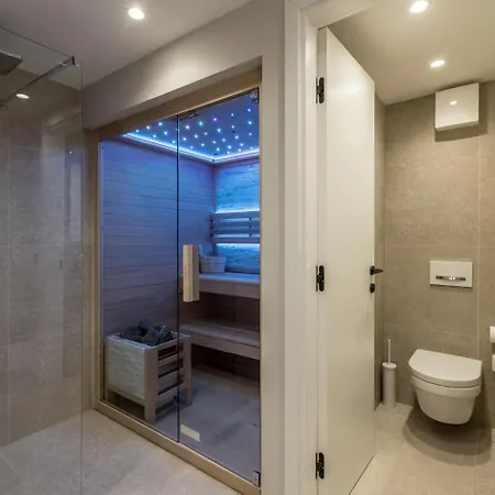 וילה Mare Seaside Heated Infinity Pool Sauna Gym
