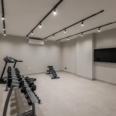 Mare Seaside Heated Infinity Pool Sauna Gym