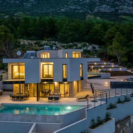 Mare Seaside Heated Infinity Pool Sauna Gym וילה Potomje
