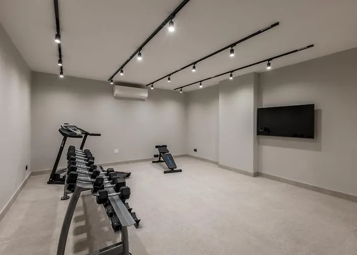 Mare Seaside Heated Infinity Pool Sauna Gym